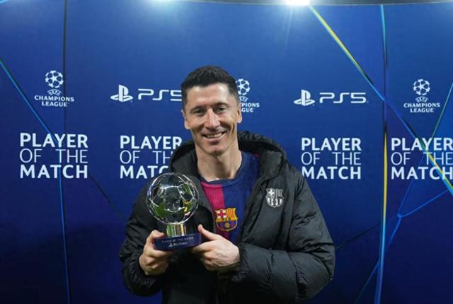 梅開(kāi)二度，巴薩大勝多特4球，萊萬(wàn)全場(chǎng)最佳