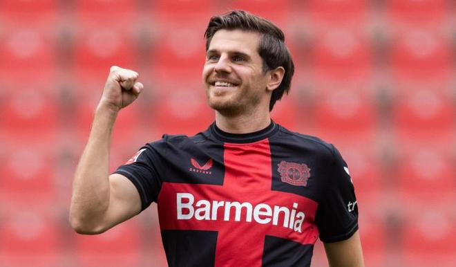 霍夫曼40場不敗，領跑勒沃庫森德甲！