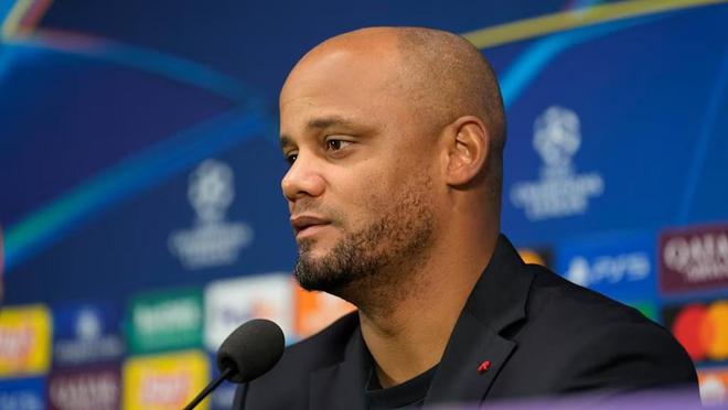 孔帕尼：不指責個別球員，首回合表現(xiàn)尚可。