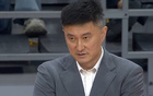 徐杰制勝絆馬索，迪亞洛遭挫！張明池挑釁，廣東球迷退場(chǎng)。