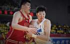 周琦15+10，北京險勝山西，家子歡呼。