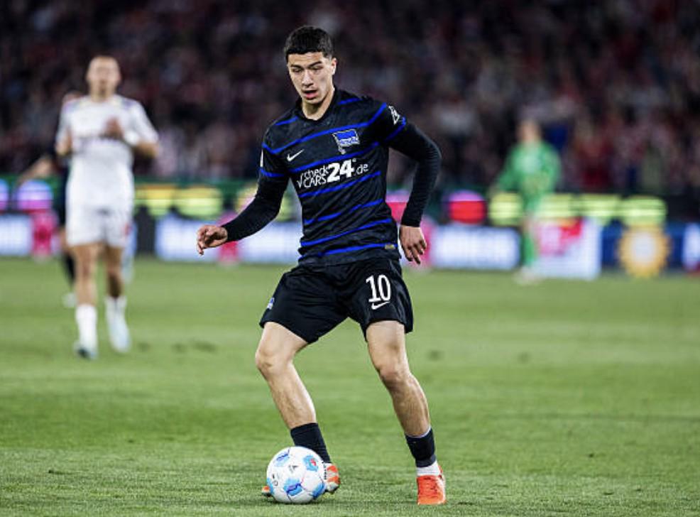 踢球者：馬扎轉(zhuǎn)會勒沃庫森的交易已完成，轉(zhuǎn)會費為1200萬歐