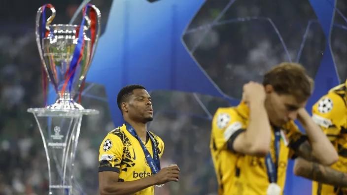 鄧弗里斯：我們從一開始就不配贏，巴黎非常有統(tǒng)治力