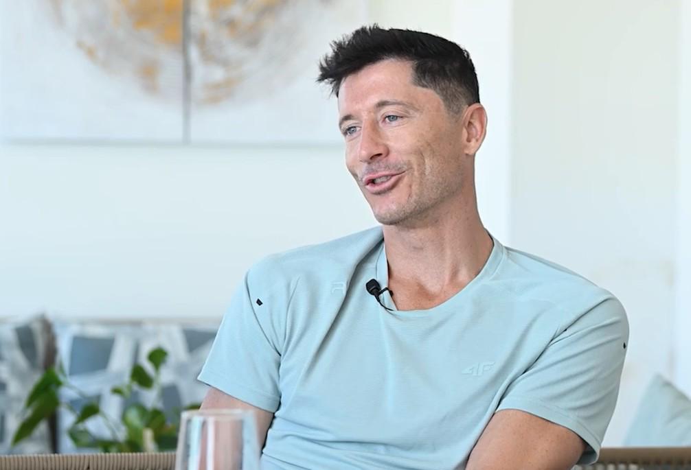 給巴薩找中鋒接班人？萊萬：當今足壇找一個高產(chǎn)射手很不容易