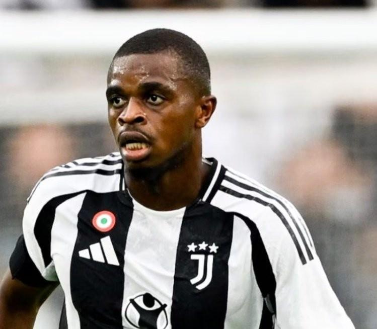 RMC：尤文將激活卡盧盧約1400萬歐買斷條款，并簽約至2029年