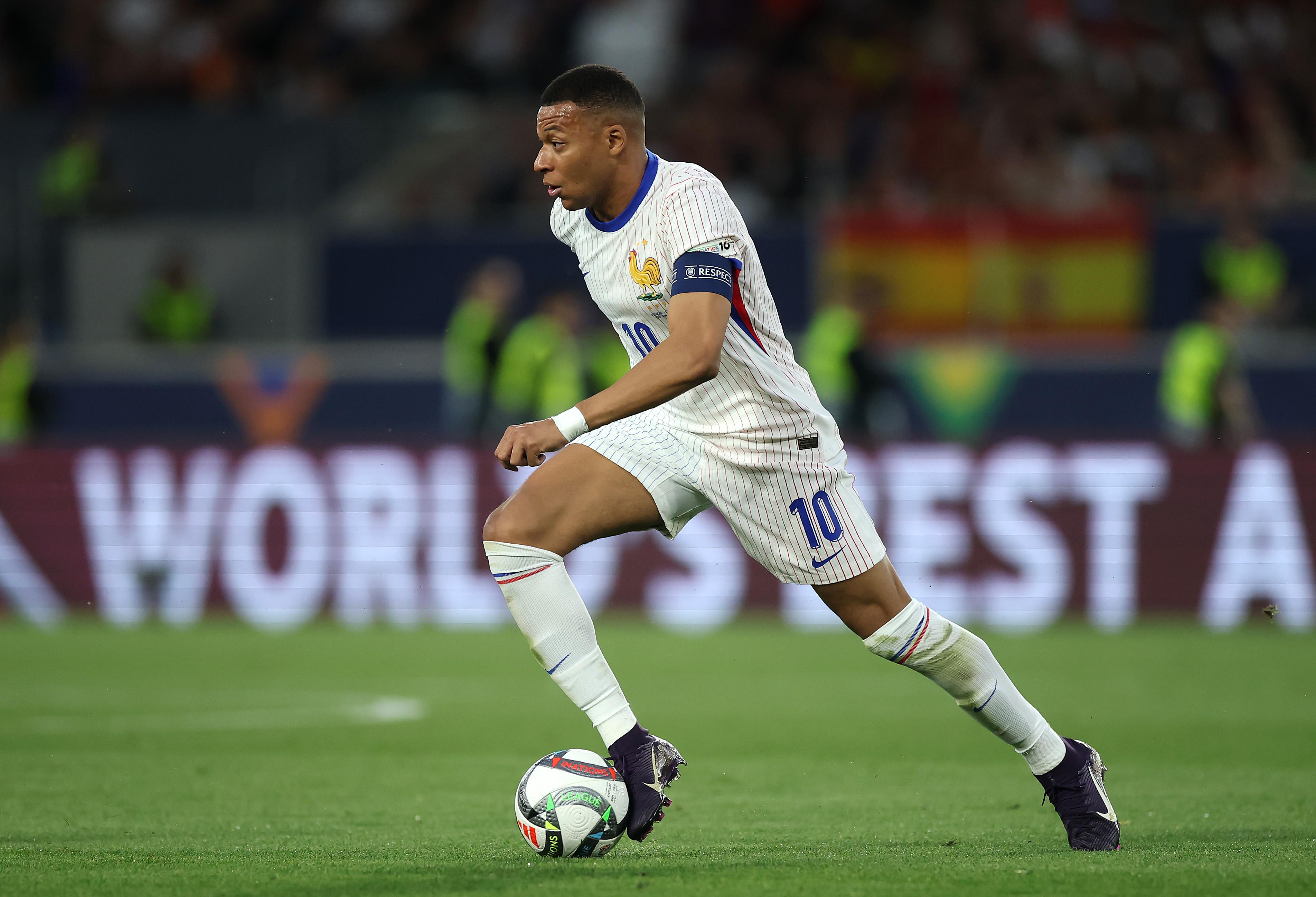 心魔？姆巴佩對陣亞馬爾8場僅獲勝1場，近6場全部失利