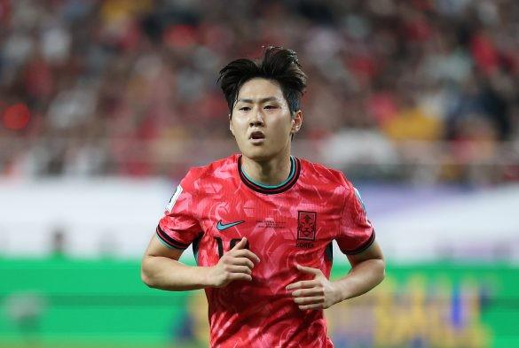 法媒：李剛?cè)蕦?duì)那不勒斯持開放態(tài)度，巴黎為其標(biāo)價(jià)約4000萬歐