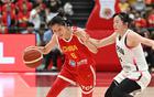 恭喜中國女籃29歲王牌張子宇重現(xiàn)輝煌，2米26高度絕配女王。