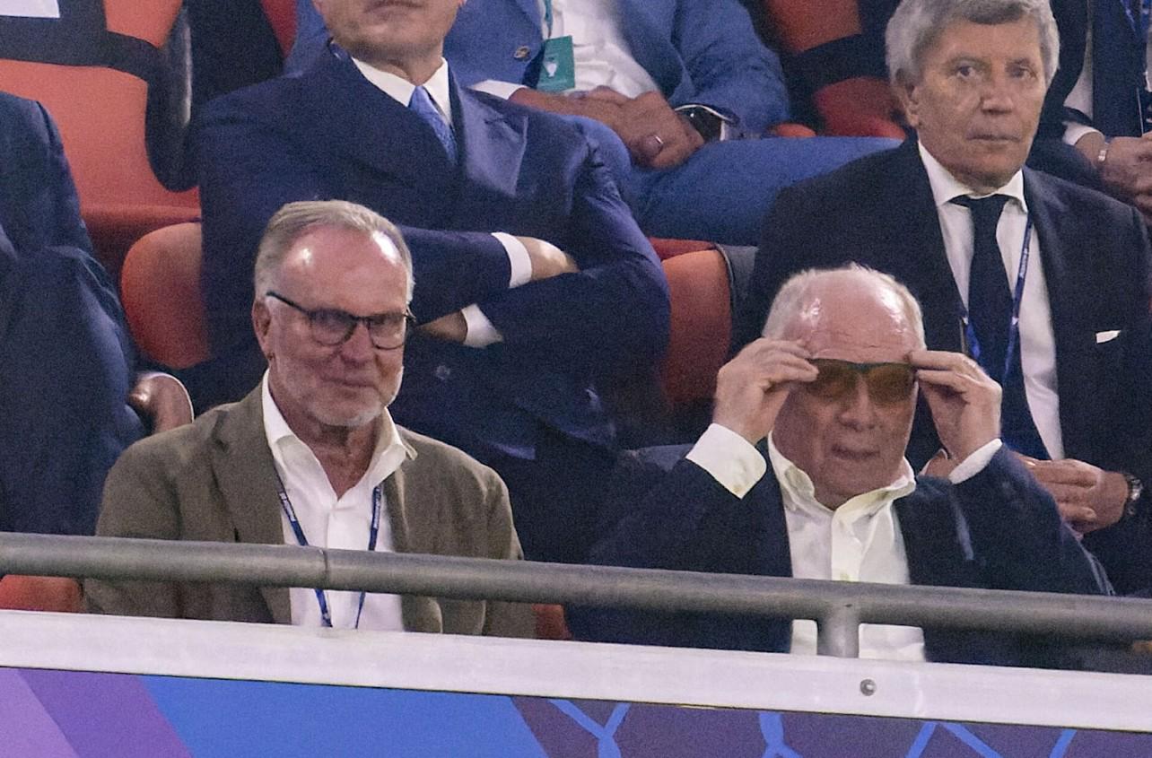 魯梅尼格：納格爾斯曼要克制他的自傲，多一些謙遜的態(tài)度