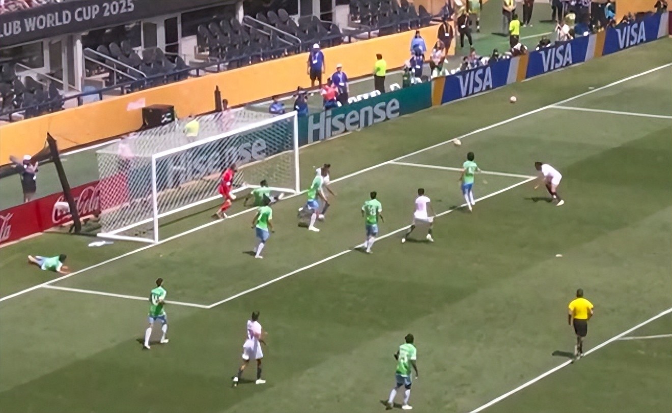 太穩(wěn)了！大巴黎2-0西雅圖海灣人，排名第一晉級16強(qiáng)，露出冠軍相