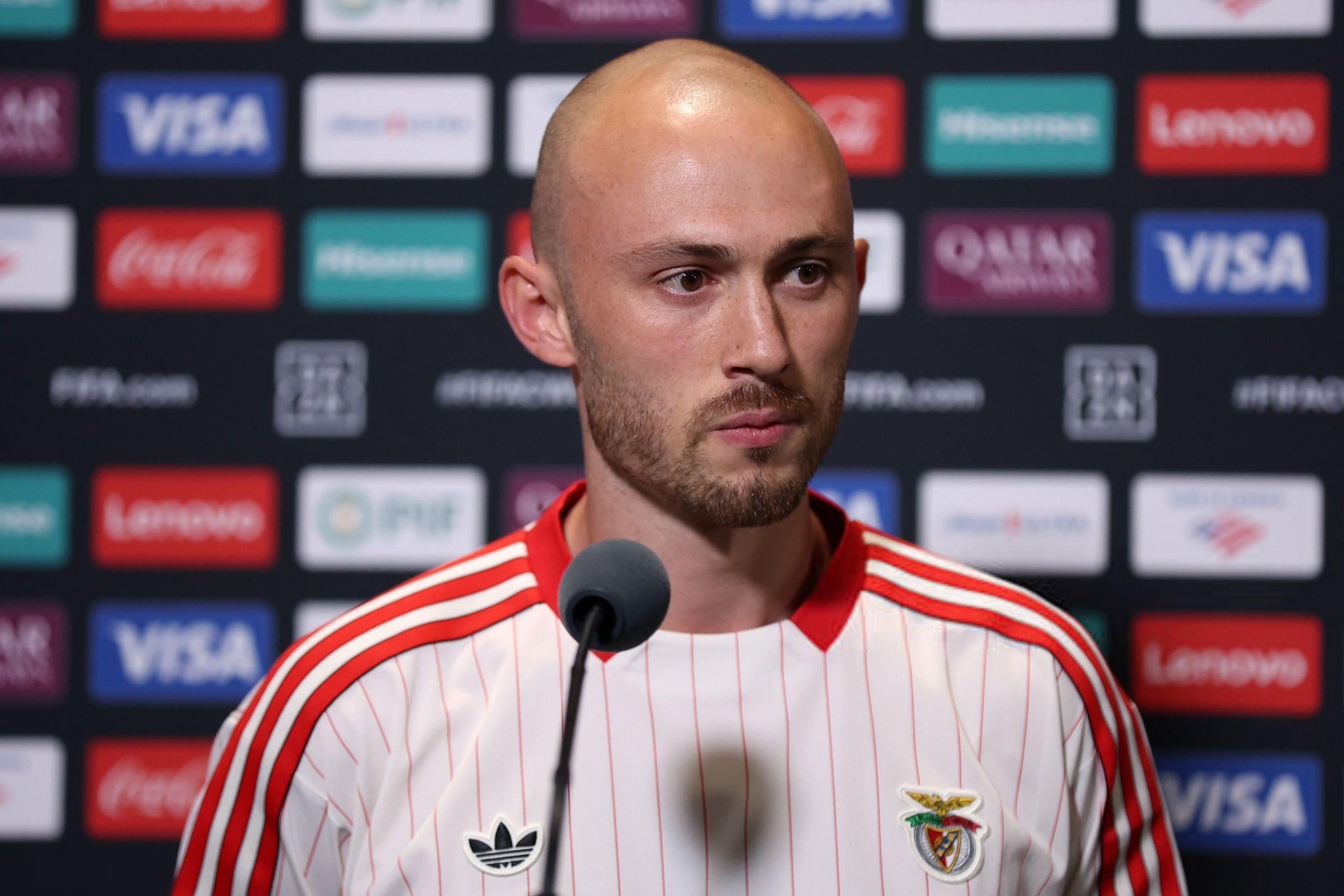 本菲卡中場：對陣拜仁的目標(biāo)就是贏球；現(xiàn)在隊(duì)內(nèi)氛圍特別好