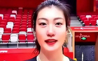 李夢缺席亞洲杯爭議，楊毅支持宮魯鳴，真相引人深思。