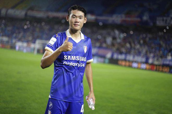 三隊(duì)爭(zhēng)搶樸勝秀！拜仁、紐卡、馬賽角逐18歲韓國(guó)小將