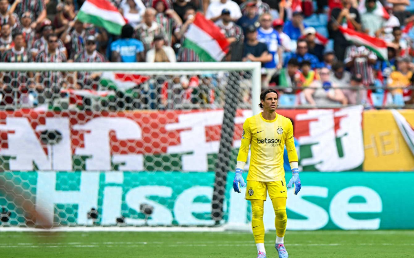 淘汰賽大冷！國(guó)際米蘭出局，賽季總結(jié)：聯(lián)賽歐冠遺憾，四大皆空