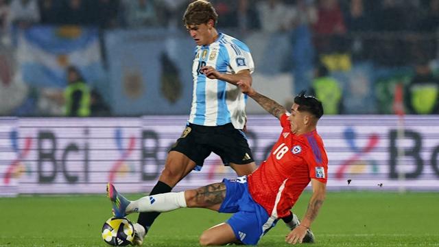 圖片報：尼科-帕斯想在科莫再留1年，其父已通知有意的俱樂部