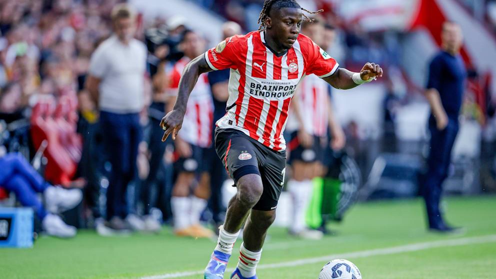 圖片報(bào)：多特和勒沃庫森有意埃因霍溫邊鋒巴卡約科