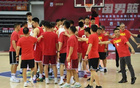 廖三寧13+6助中國男籃三分12中25勝波黑。