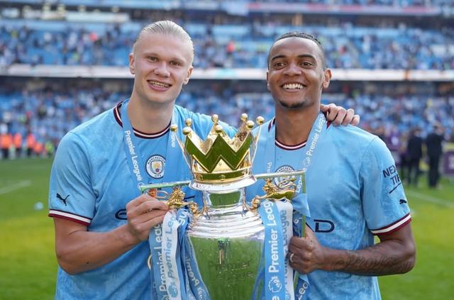 哈蘭德別阿坎吉，多特曼城共戰(zhàn)榮光